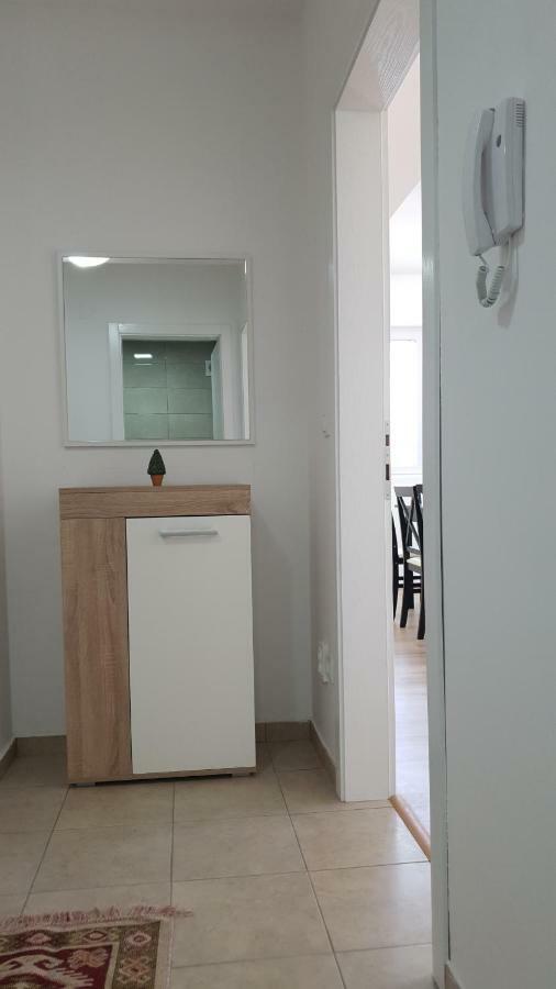 Elsie Apartment โอครีด ภายนอก รูปภาพ