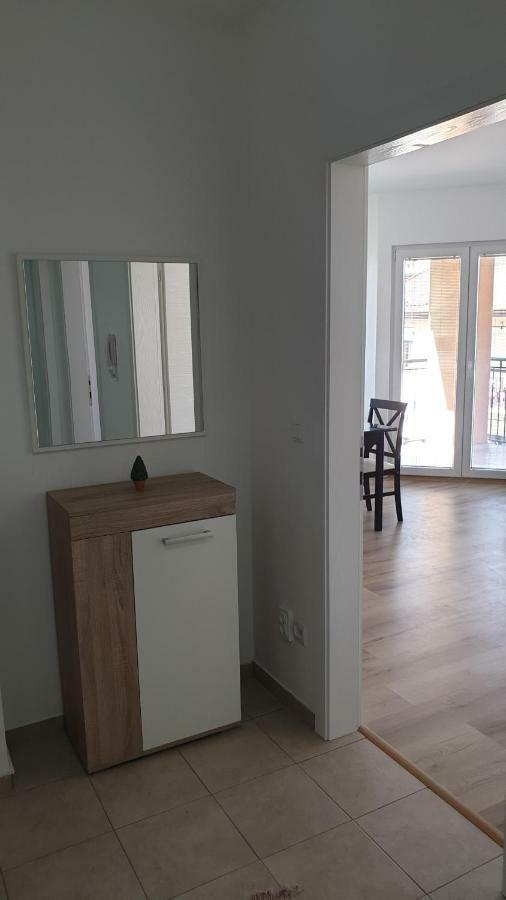 Elsie Apartment โอครีด ภายนอก รูปภาพ
